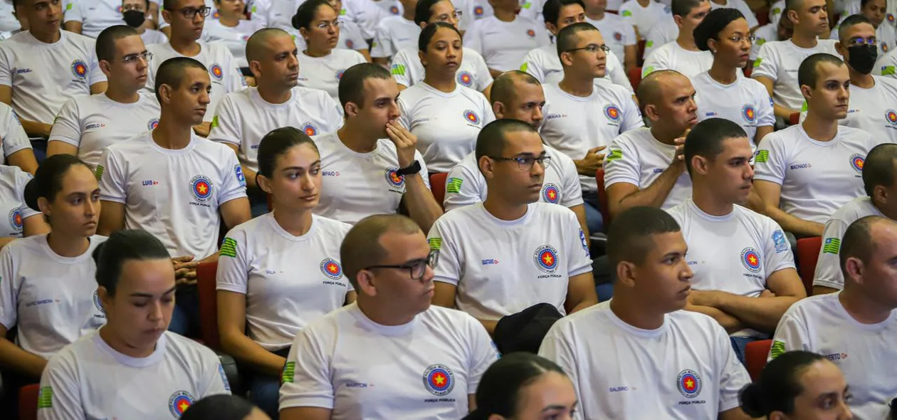 Soldados presentes no evento
