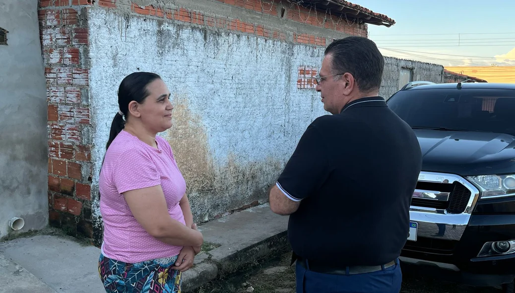 SOS Deputado Gessivaldo atende solicitação e garante limpeza na Vila Cristalina