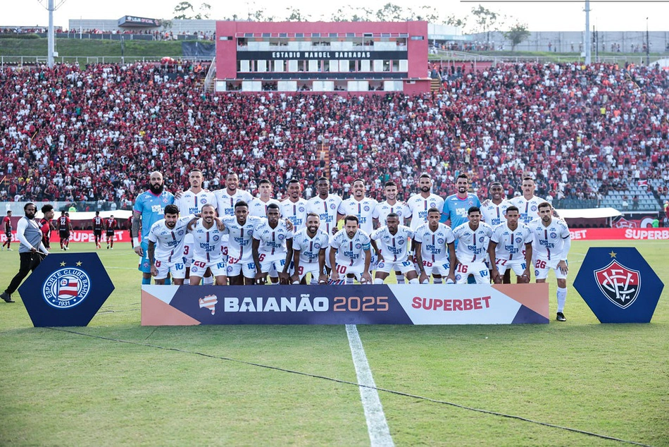 Time do Bahia antes da grande final do Campeonato Baiano