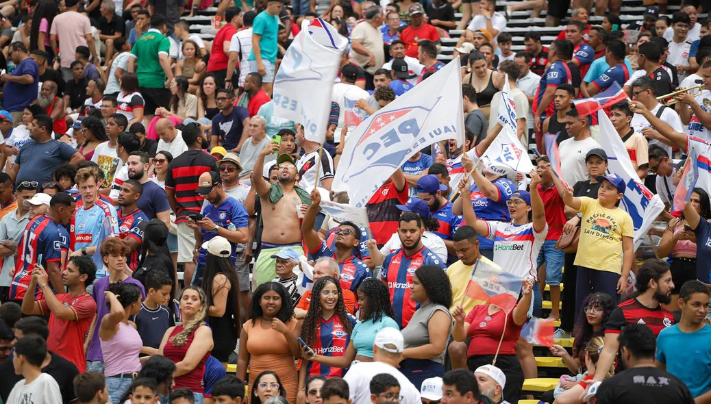 Torcida do PEC