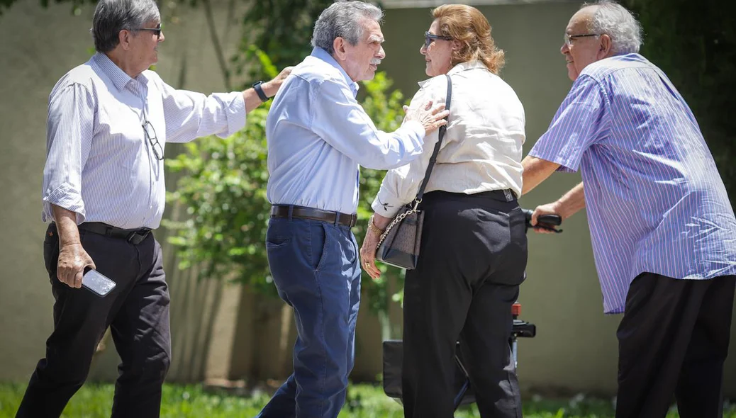 Último adeus a Leal Júnior
