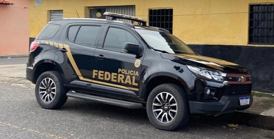 Viatura da Polícia Federal