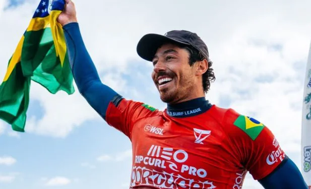 Yago Dora conquista Etapa de Peniche