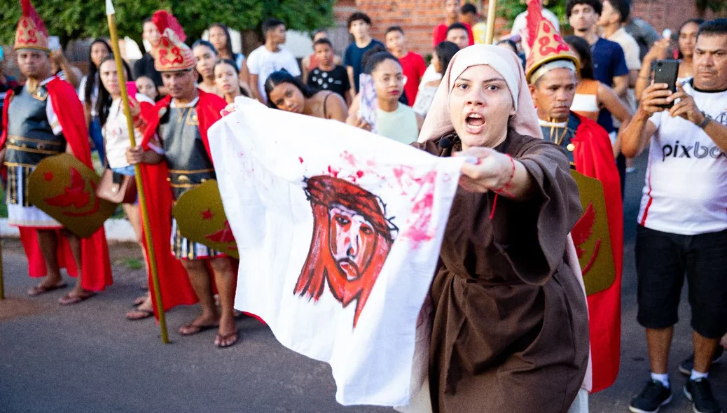 A Encenação da Via-Sacra emocionou fiéis