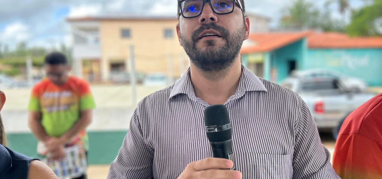 A feira movimenta a economia local