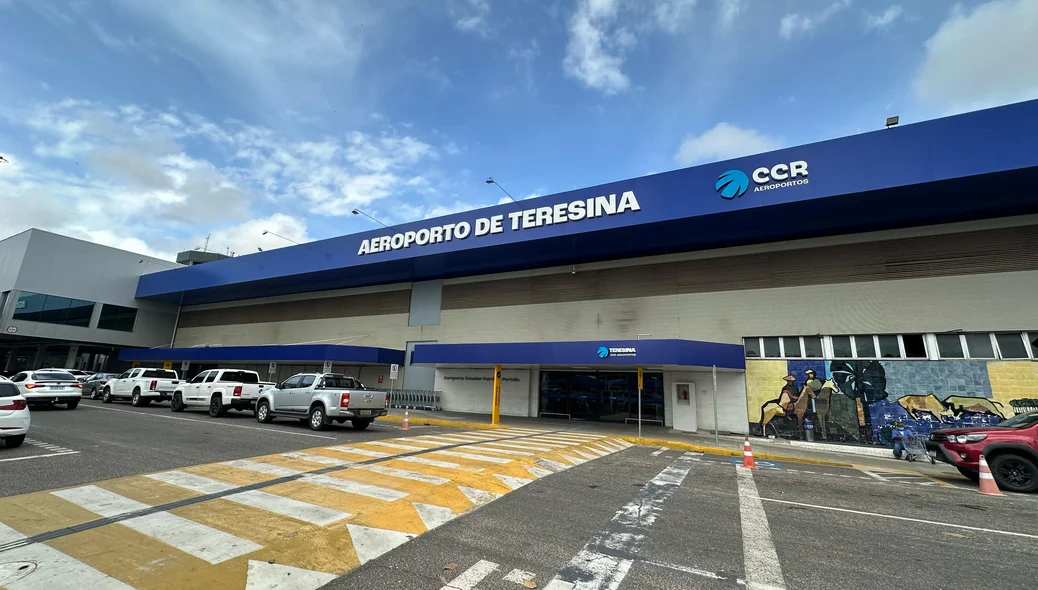 Aeroporto Senador Petrônio Portella