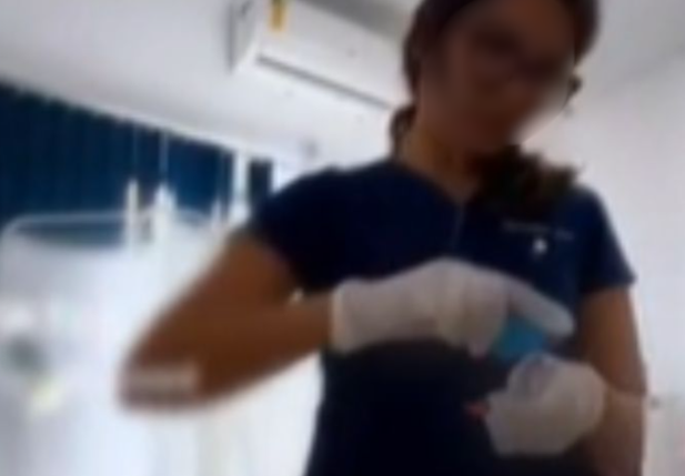 Aluna do curso de medicina denunciada ao compartilhar nas redes sociais um vídeo realizando um exame ginecológico