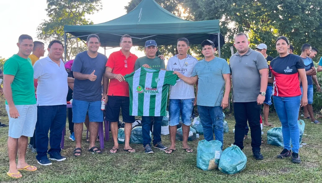 Ao todo, 13 equeipes disputarão a taça
