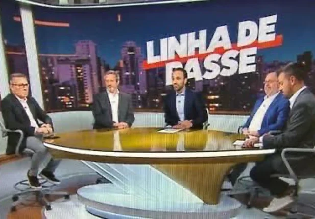 Apresentadores do programa Linha de Passe