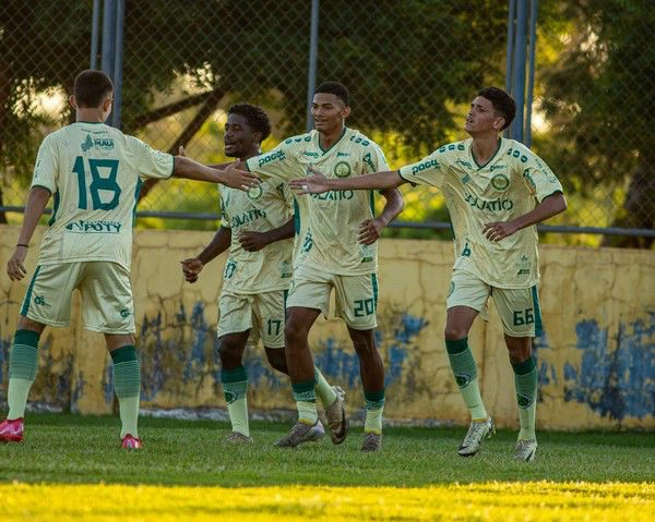Atlético Piauiense sub-20 vence o Altos em jogo-treino