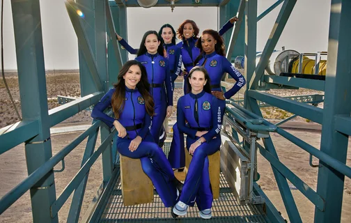 Blue Origin divulga foto da tripulação da missão NS-31