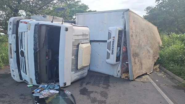 De acordo com o 3º Batalhão da Polícia Militar (BPM), o acidente ocorreu por volta das 7h