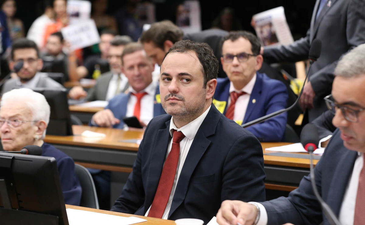 Deputado Glauber Braga