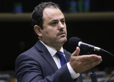 Deputado Glauber Braga