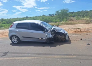 Diante do flagrante, os agentes deram voz de prisão ao motorista