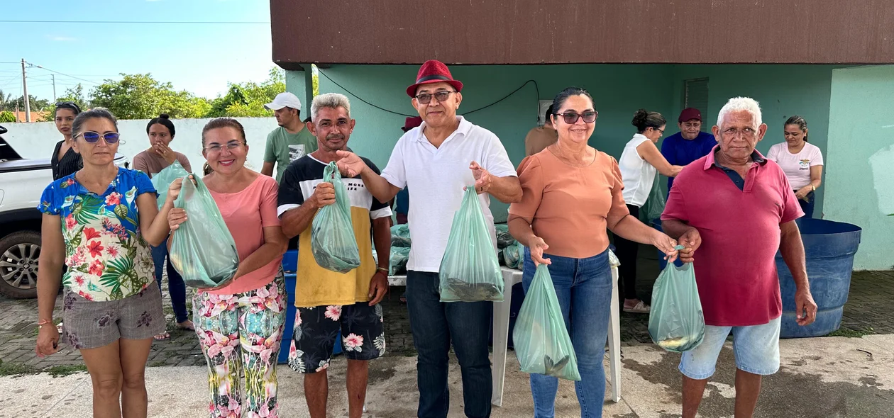 Distribuição de peixes foi feita em parceria com o Governo do Estado e deputado Francisco Limma