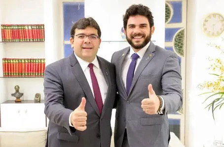 Dr. Marcus Vinícius com o governador Rafael Fonteles