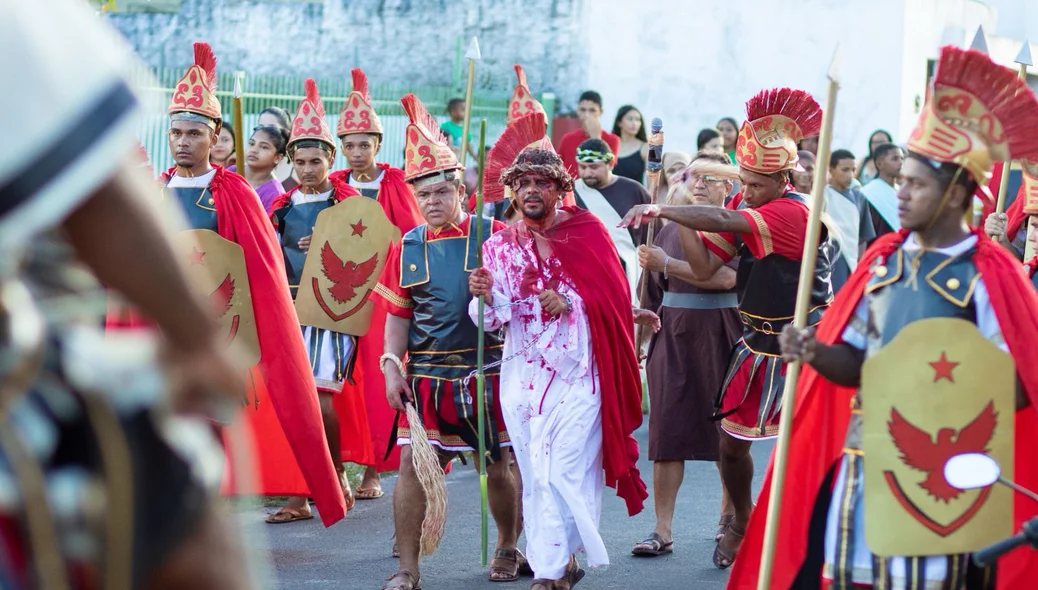 Ela é dividida em 14 estações que representam cenas específicas da Paixão de Cristo