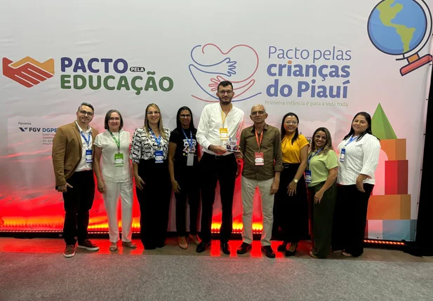 Escola de Ribeiro Gonçalves recebe prêmio Alfa-10