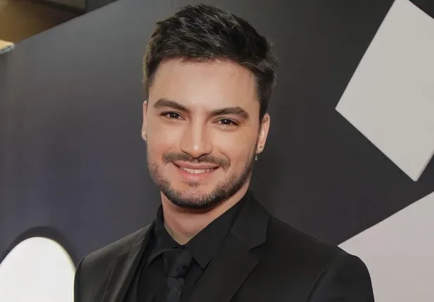 Felipe Neto