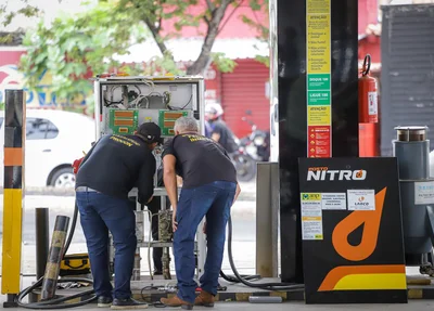 Fiscalização em posto de combustível