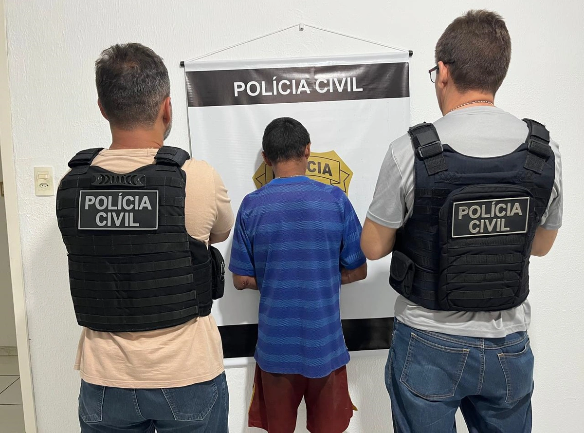 Homem conhecido como Tafarel foi preso pela Polícia Civil