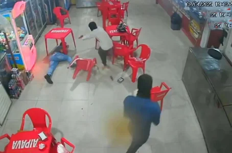 Homem é executado a tiros em lanchonete em  Minas Gerais