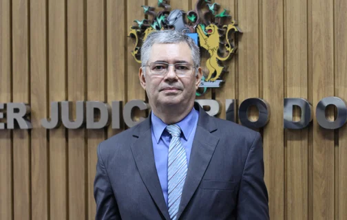 Lirton Nogueira Santos, desembargador do TJ-PI