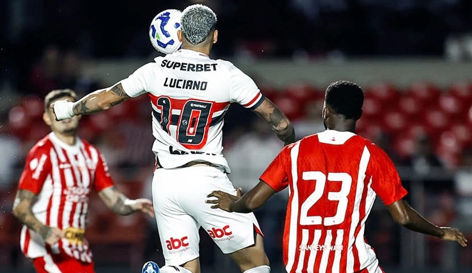Luciano marcou os dois gols da vitória do São Paulo sobre o Náutico na Copa do Brasil 2025