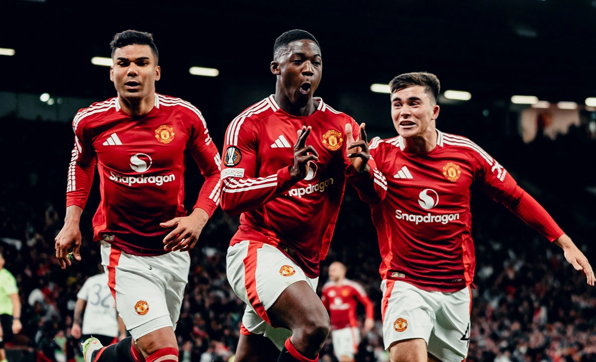 Manchester United venceu o Lyon