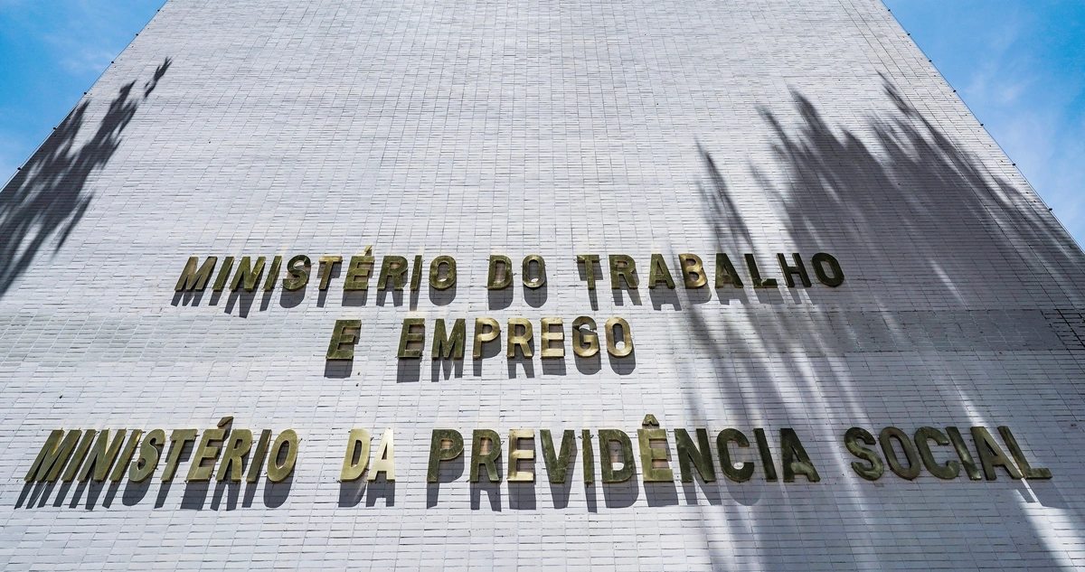 Ministério do Trabalho e Emprego