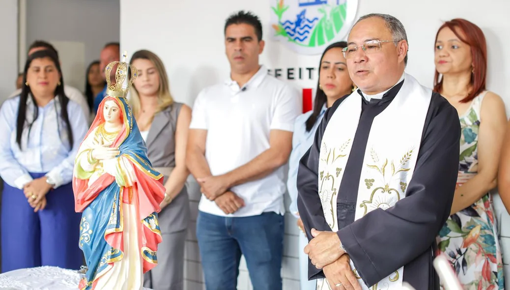 Celebração na reabertura da Prefeitura de Alto Longá
