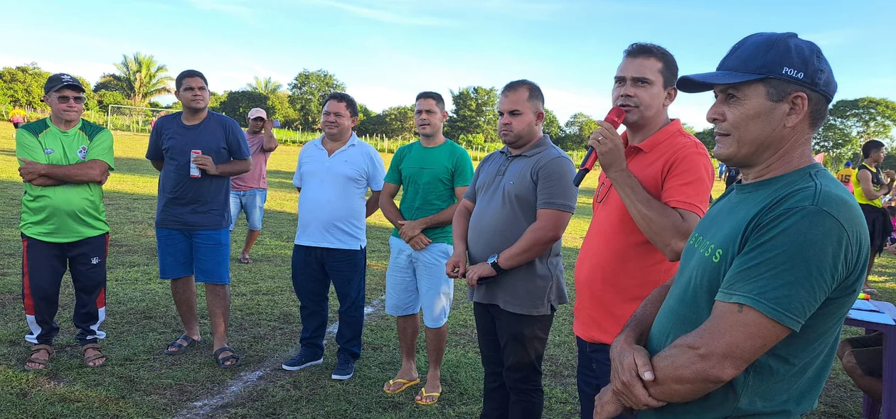 O campeonato é organizado pela Prefeitura Municipal de São João do Arraial