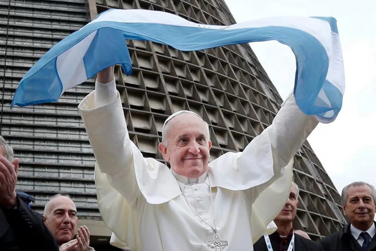 Papa Francisco com a bandeira da Argentina