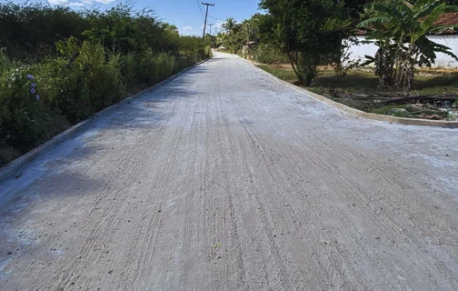 Pavimentação em paralelepípedo no Território de Desenvolvimento Vale do Rio Guaribas