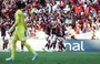Pedro comemora com jogadores do Flamengo