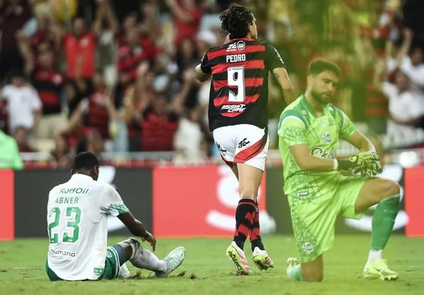 Pedro marcou dois gols na goleada do Flamengo sobre o Juventude.