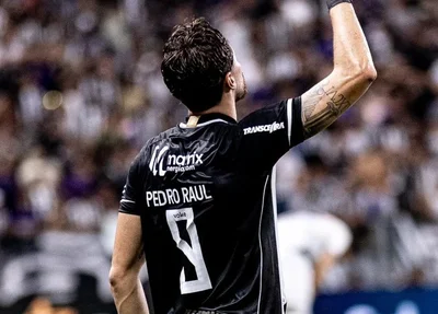 Pedro Raul foi decisivo na vitória do Ceará contra o Vasco
