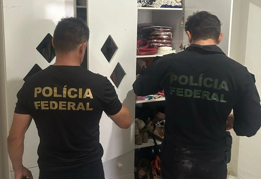 PF em cumprimento a mandados de busca e apreensão