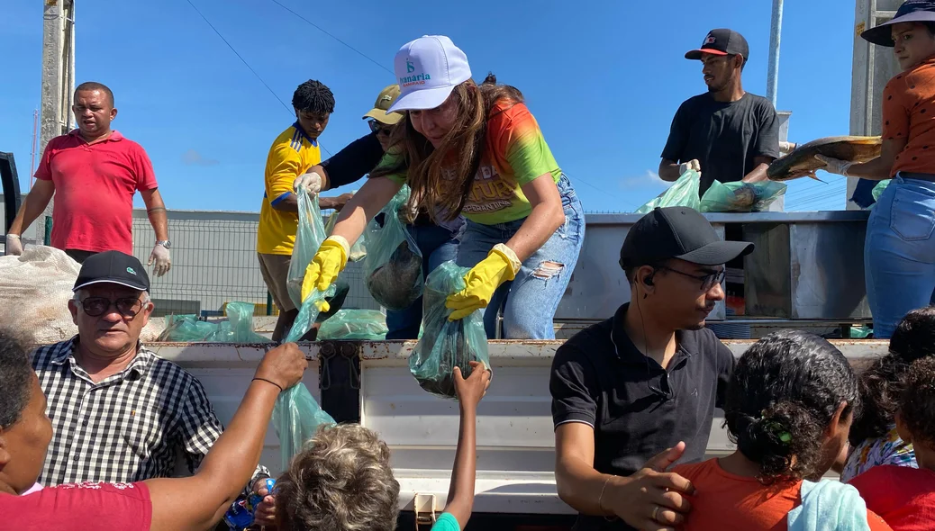 Prefeita Ivanária Sampaio realiza entrega de toneladas de alimentos durante a Semana Santa