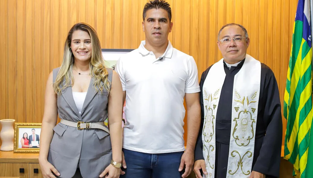 Prefeito Belauto Bigode organizou evento de reabertura do prédio da Prefeitura