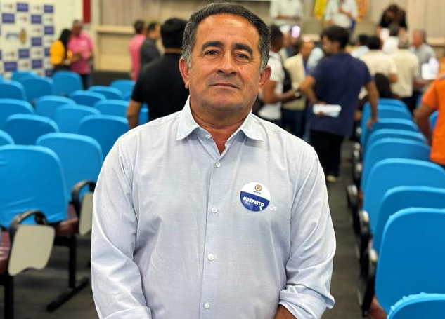 Prefeito Eudes Agripino participa de reunião emergencial na APPM