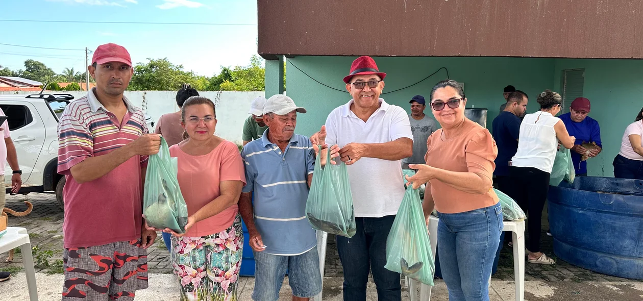 Prefeito participou da ação na zona rural