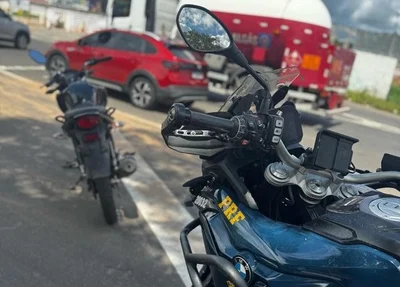 PRF apreende motocicleta com sinais de adulteração