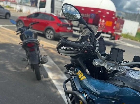 PRF apreende motocicleta com sinais de adulteração
