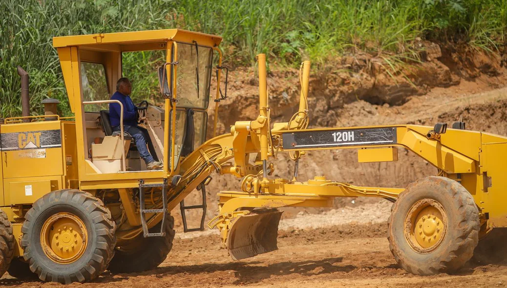 Prolongamento da Via Sul está em obras