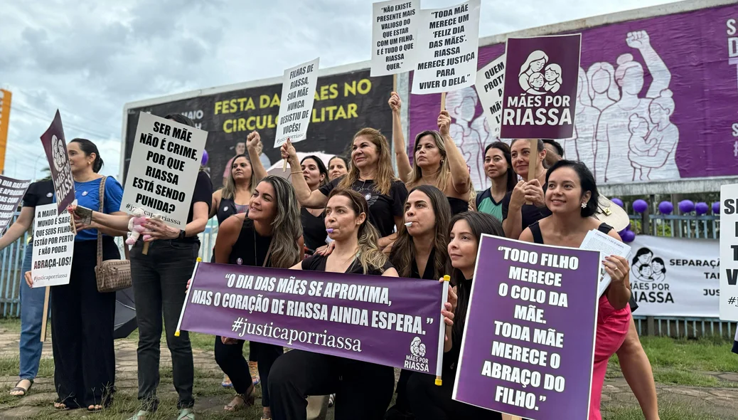 Protesto na Avenida Marechal Castelo Branco em prol de Riassa Dourado