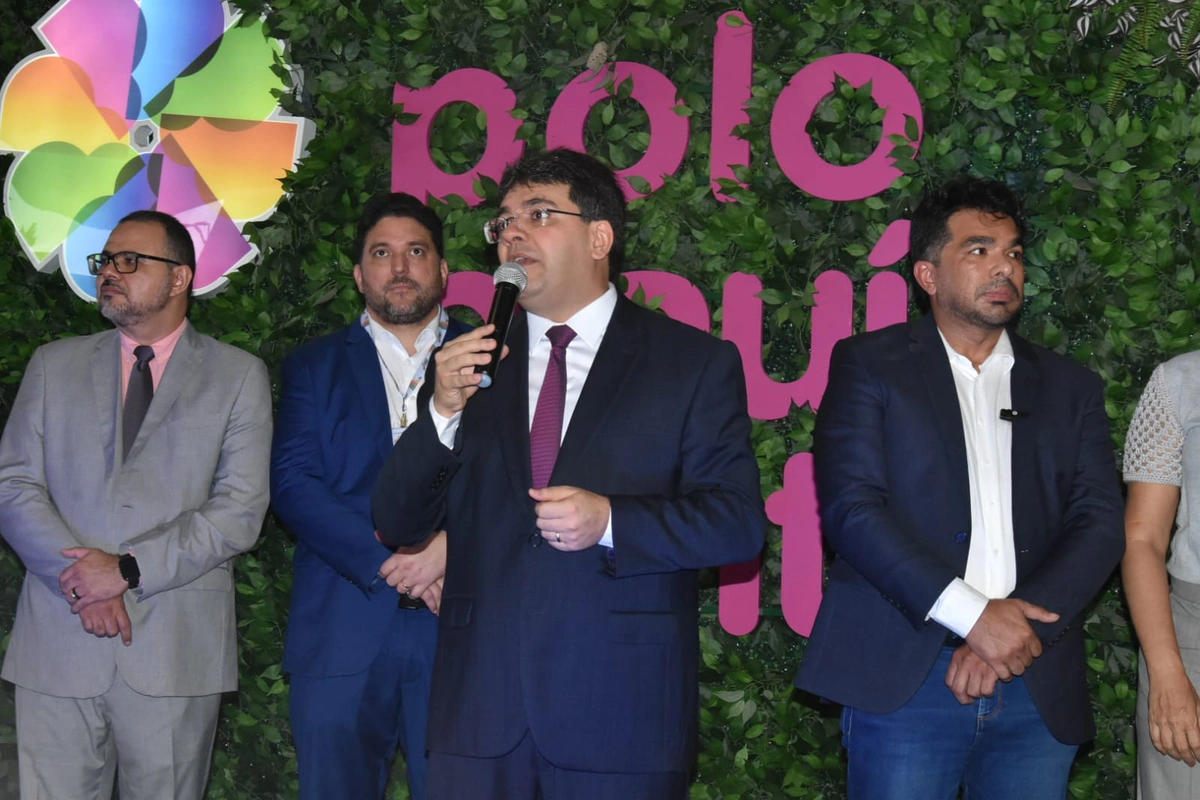 Rafael Fonteles entrega reforma do Polo Piauí Center em Teresina