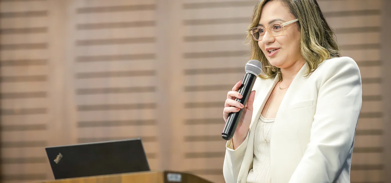 Representante do Sebrae durante seu pronunciamento