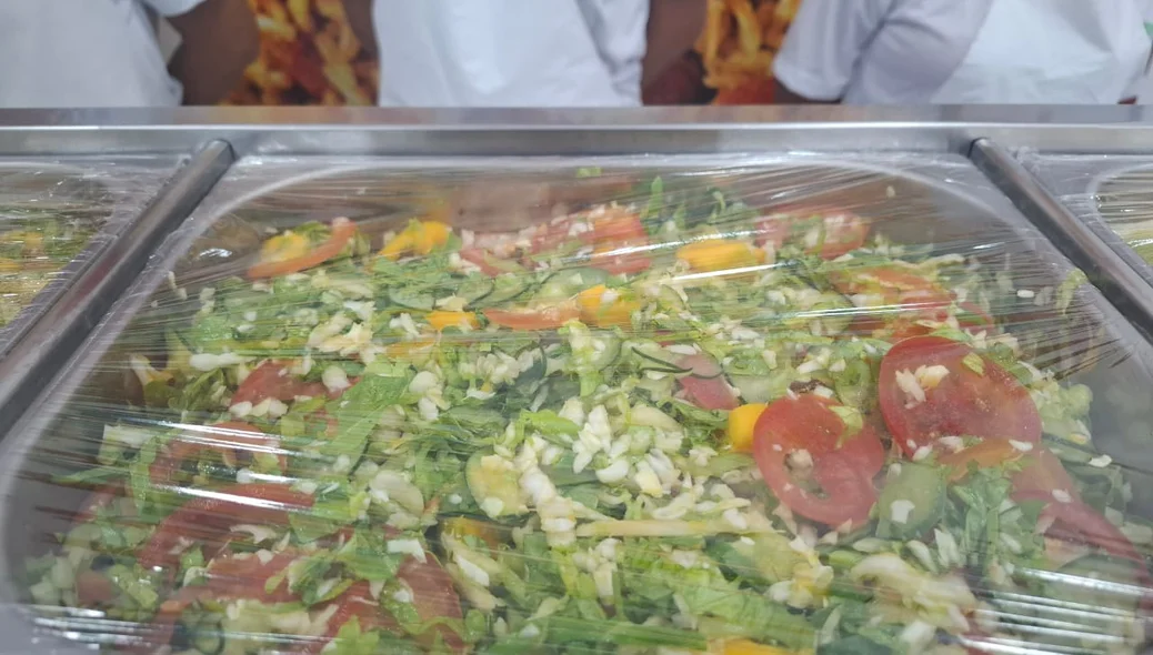 Salada garante refeição balanceada